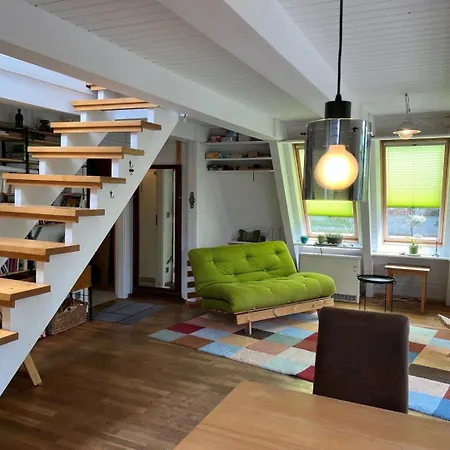 Nurdachzeit - In Schellbronn * Neuhausen
